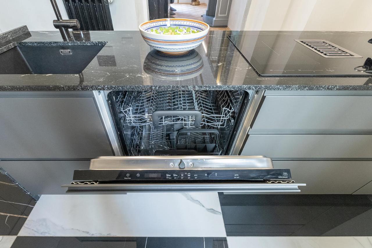 Cavour 83 Prestige House By 360Rentals Florence Luaran gambar